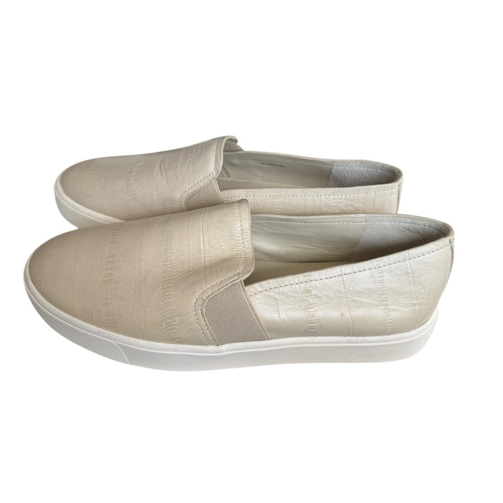VINCE Blair Croc-embossed Leather Slip-on Sneakers Cobblestone 6.5 Cream
